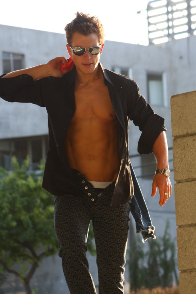 Male model photo shoot of Matt James Clifton