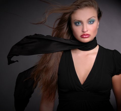 Female model photo shoot of Dani Regenscheid