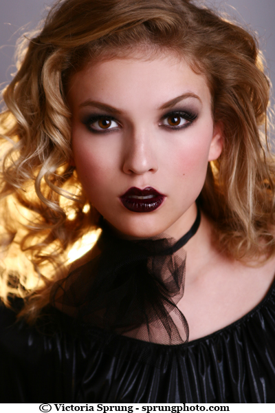 Female model photo shoot of Victoria Sprung in Chicago, makeup by Melissa Messer