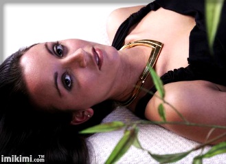 Female model photo shoot of xoxoJessicaxoxo by Ross Krison Photograph