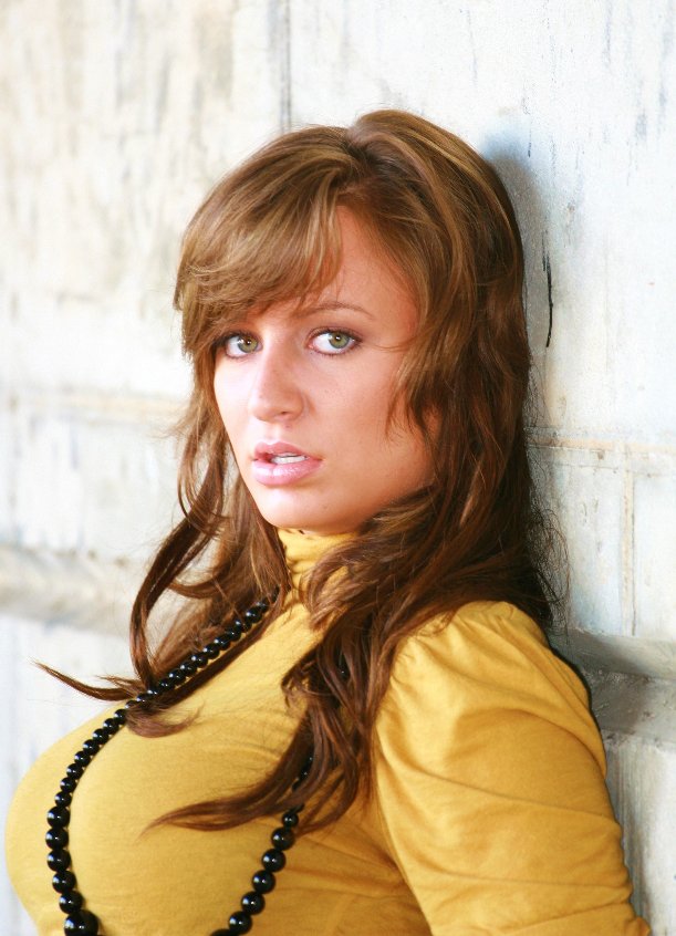 Female model photo shoot of MelissaFortner