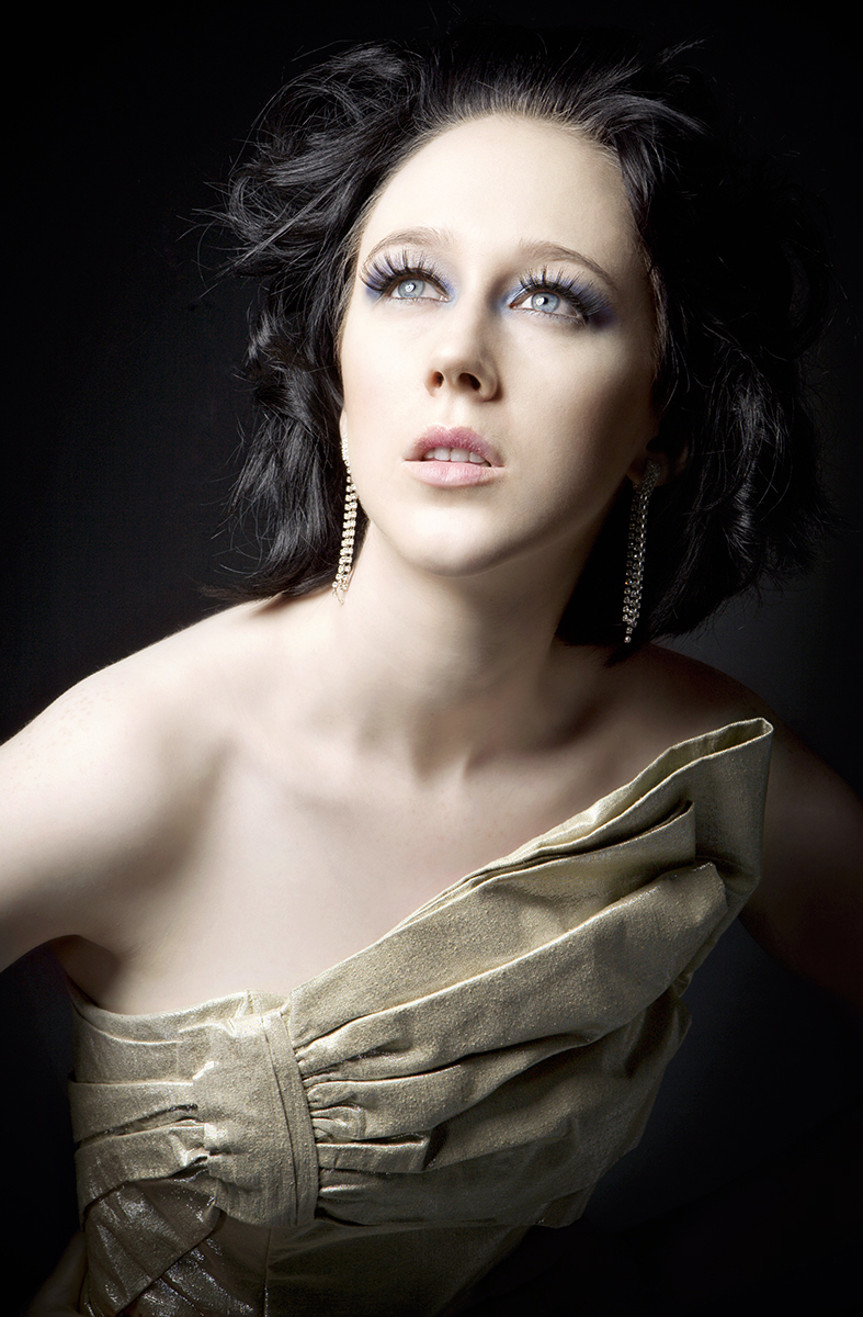 Female model photo shoot of Lysha-Maree