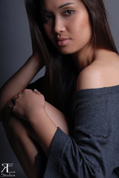 Female model photo shoot of Stephanie Le