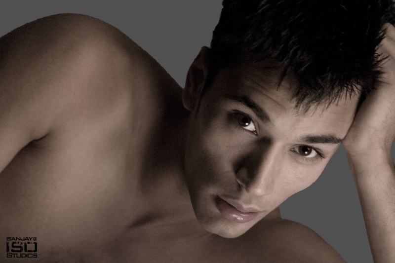 Male model photo shoot of iso-studios