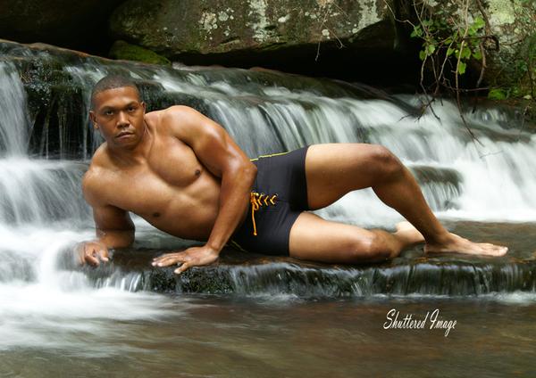 Male model photo shoot of Jowaun Wright