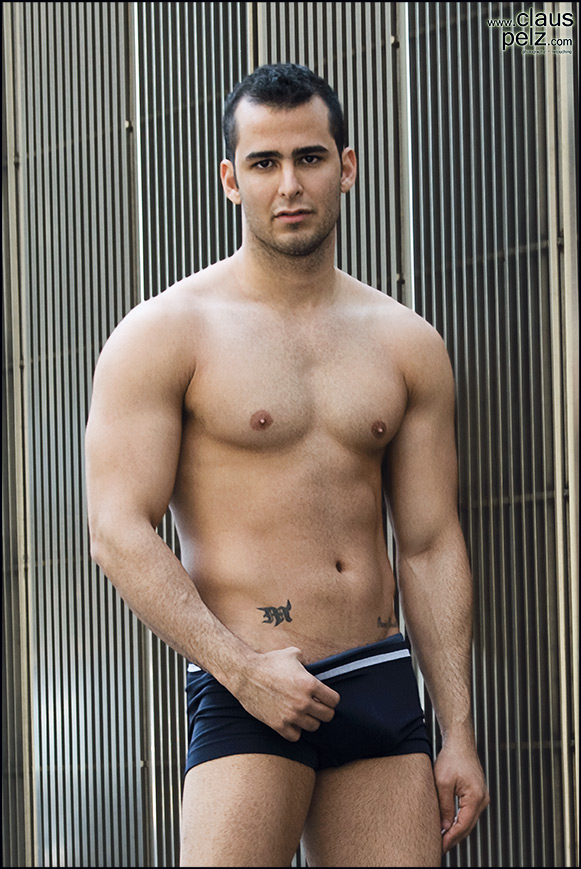 Male model photo shoot of Matheus Chaves by Claus Pelz