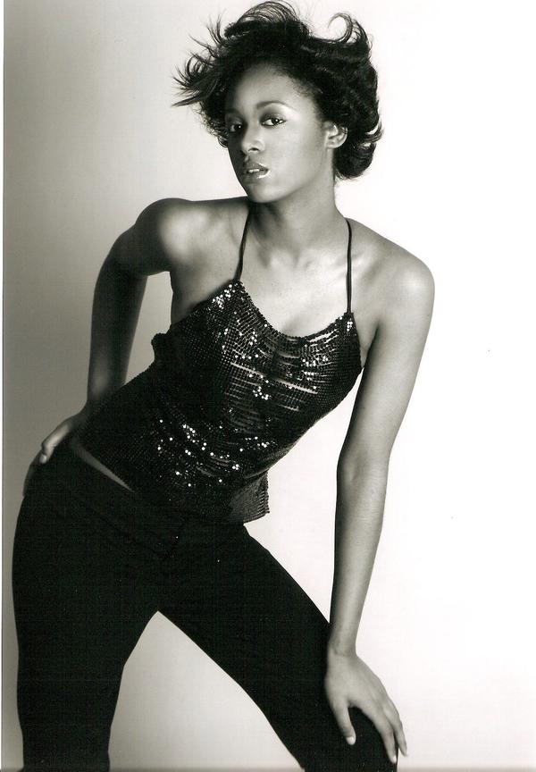 Female model photo shoot of Imahn Williams