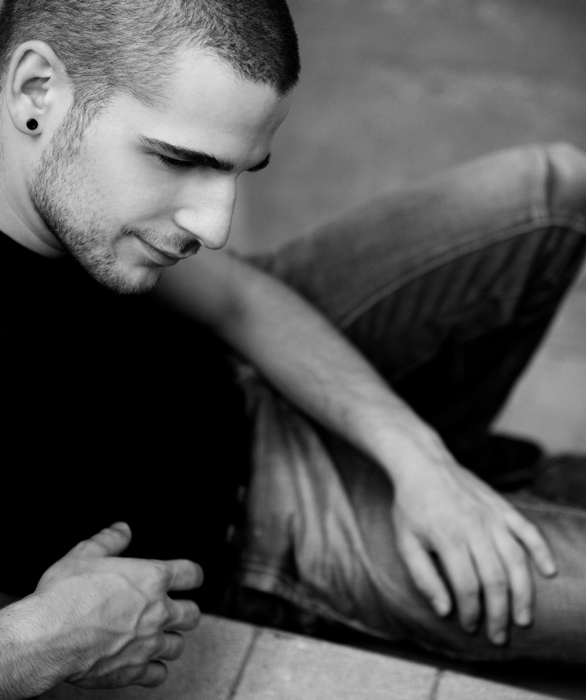 Male model photo shoot of Jeffrey Markusse by EstherGroen Photography