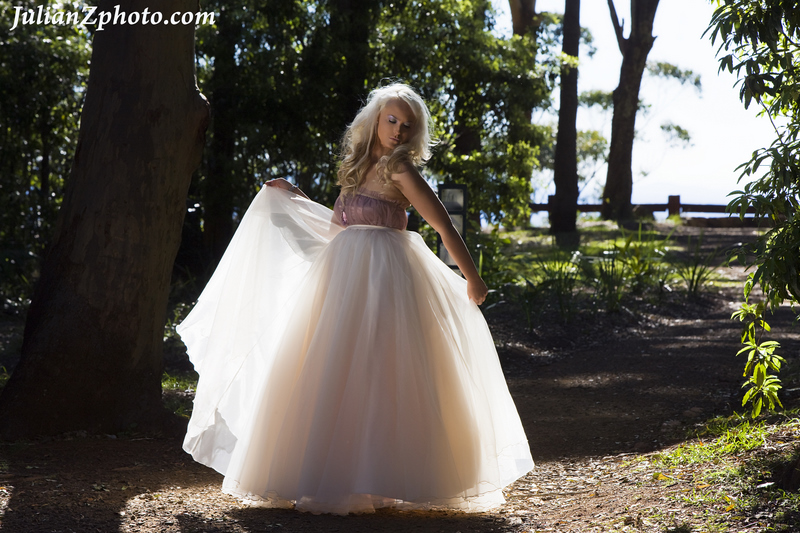 Female model photo shoot of Vixen Miss by JulianZ