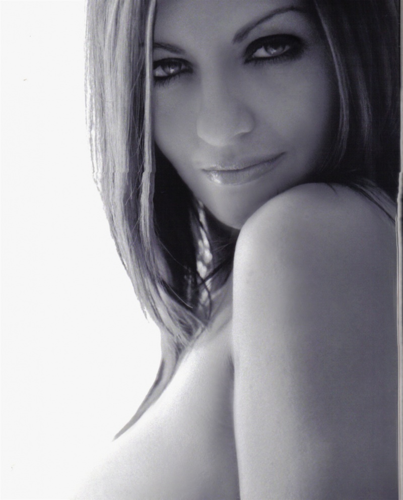 Female model photo shoot of lisar831 in glasgow
