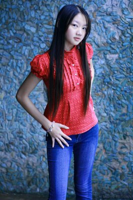 Female model photo shoot of Grysh Mae Co in UP Diliman