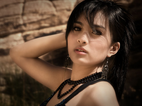 Female model photo shoot of tinXtin by Lei Rivera in calicotanks