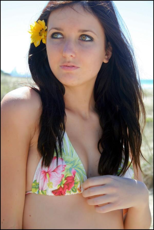Female model photo shoot of Alisha Photography in Palm Beach