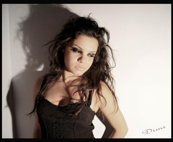 Female model photo shoot of Dimi k