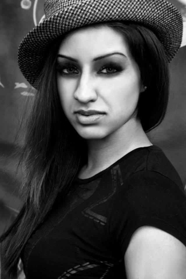 Female model photo shoot of Nadia Arain