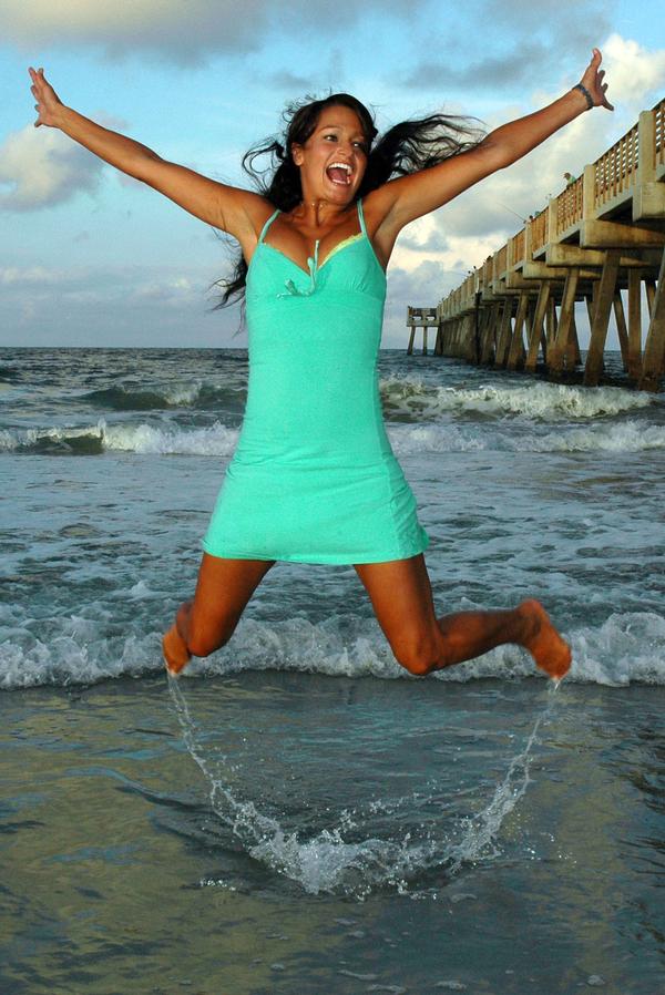 Female model photo shoot of EstefaniaSch in Jacksonville Beach