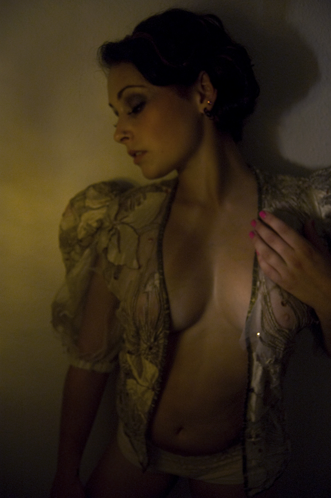 Female model photo shoot of Sasha Lyrika by Kacie Marie Photography in Philadelphia PA