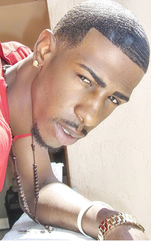 Male model photo shoot of DuronPowell in Miami Florida