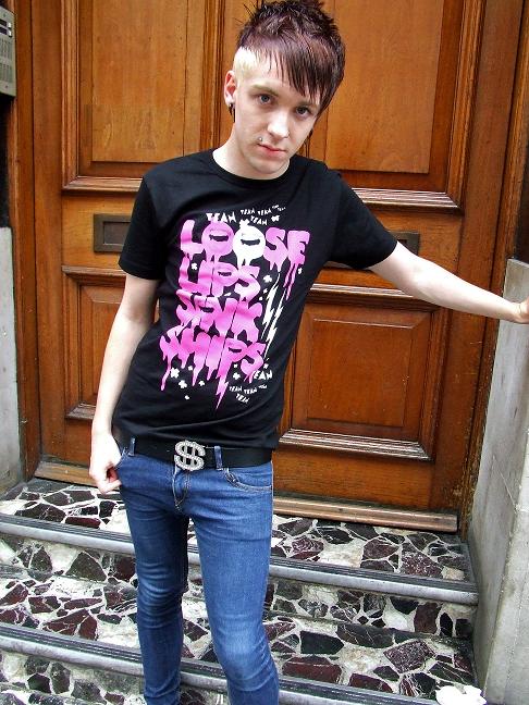 Male model photo shoot of Darren Townsend in London.