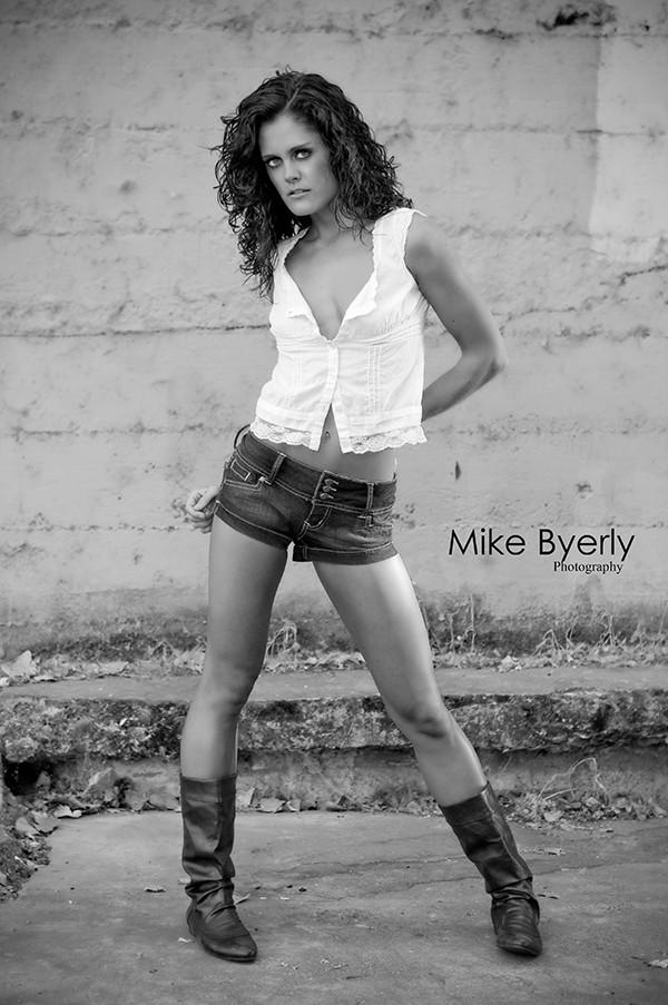 Female model photo shoot of Carin Cathleen by Mike Byerly Photography in Sacramento