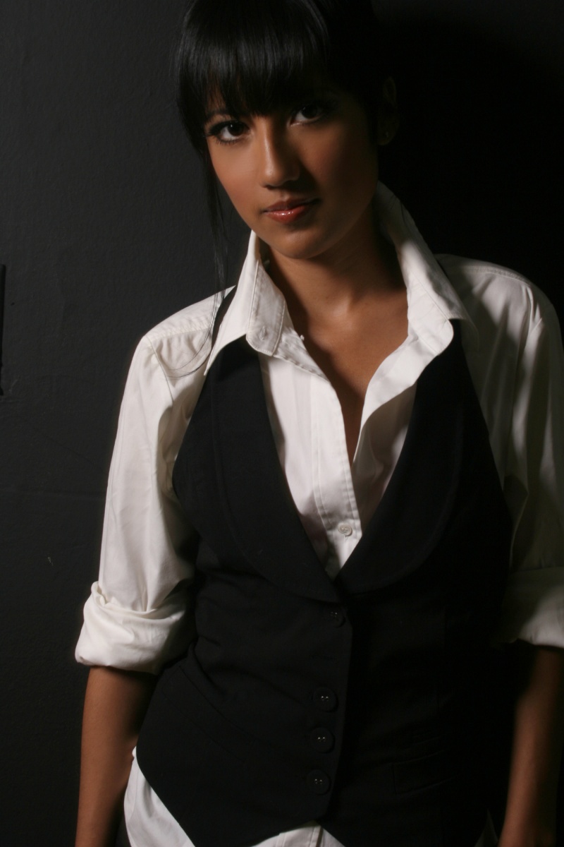 Female model photo shoot of Deshae-Fran