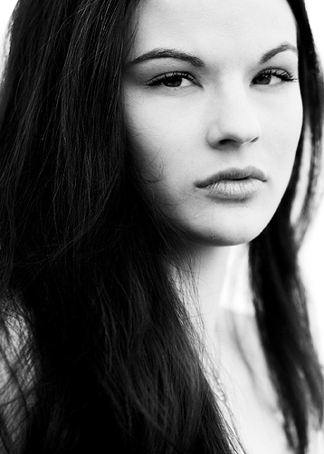 Female model photo shoot of Laura Michele