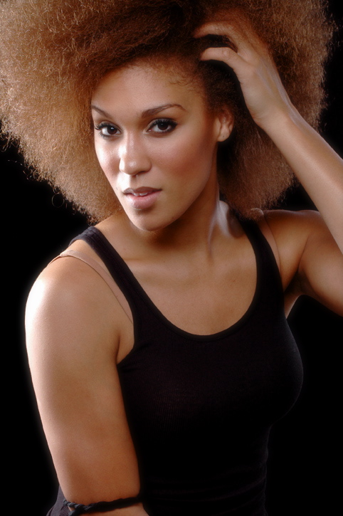 Female model photo shoot of Brown2Earth by ChrisPaul- Chrispimages