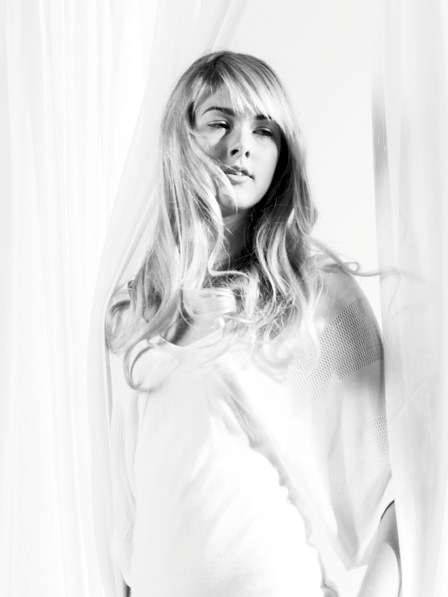 Female model photo shoot of laurelly in Sun Studios