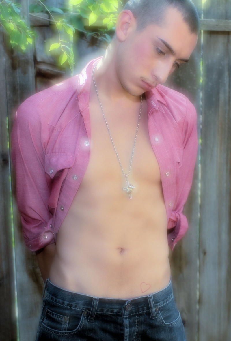 Male model photo shoot of Matthew Jaramillo