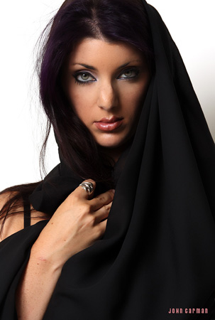 Female model photo shoot of Daneen66 by John Carman