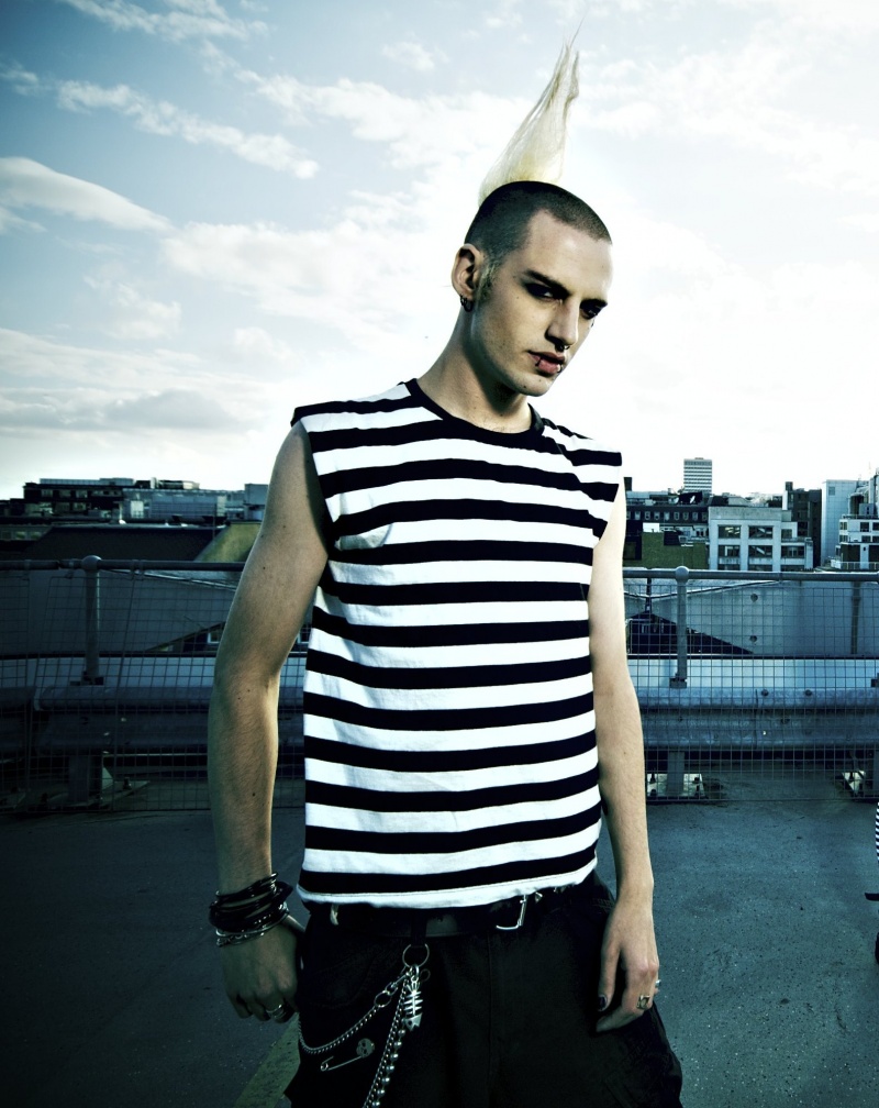 Male model photo shoot of Nousiu in Picadilly rooftop