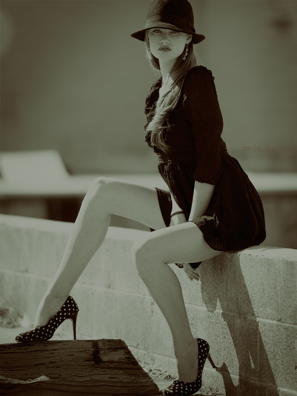 Female model photo shoot of Hannah Bananna by Tito Trelles-MADE IN NY