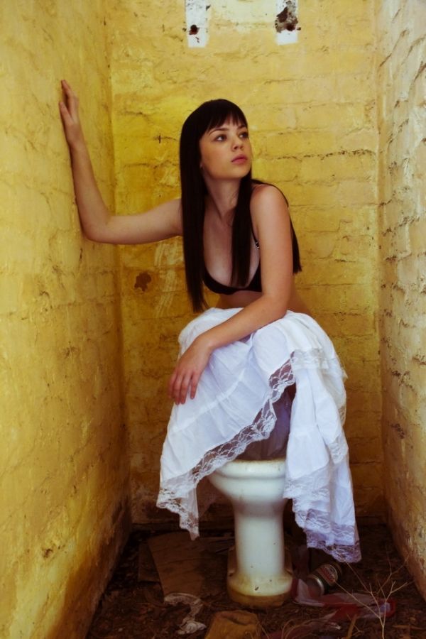 Female model photo shoot of Tarryn Lombard