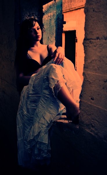 Female model photo shoot of Tarryn Lombard