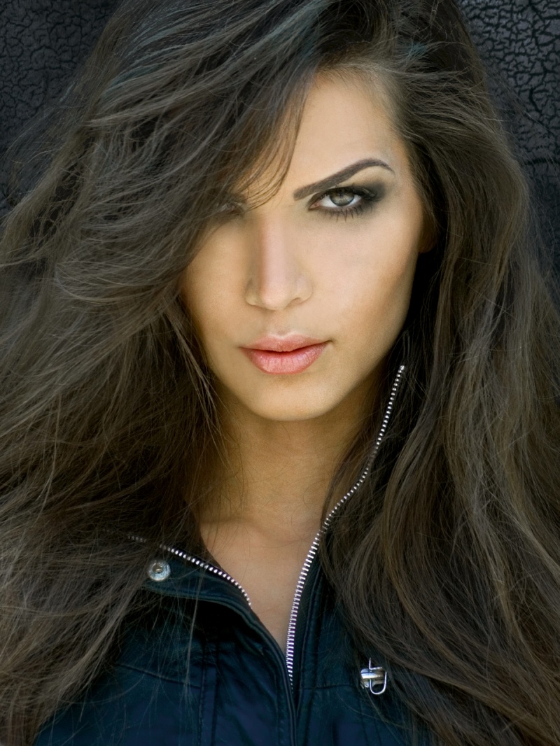 Female model photo shoot of Camilla Sauvell by koo-koo