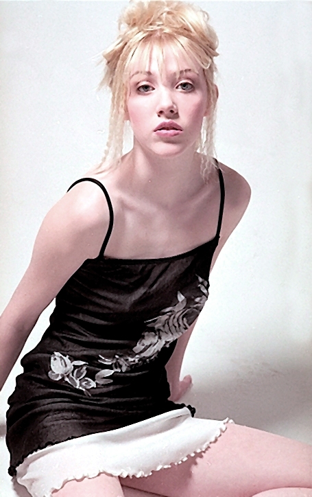 Female model photo shoot of Lauralai  C