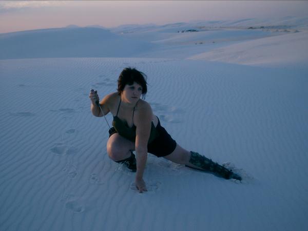 Female model photo shoot of Bethy Meww in White Sands New Mexico