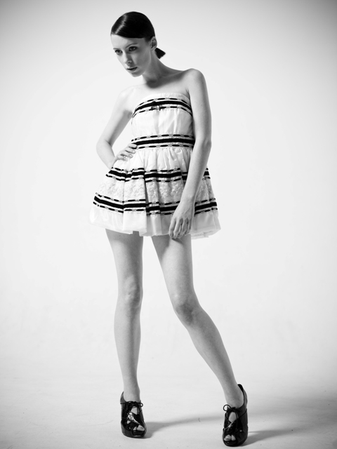 Female model photo shoot of Amanda-Lynn M