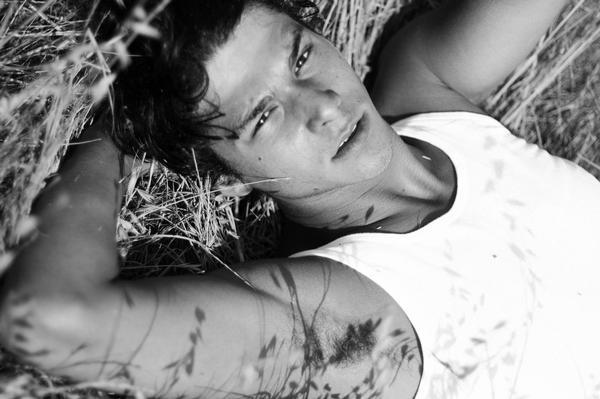 Male model photo shoot of Francis Evanoff