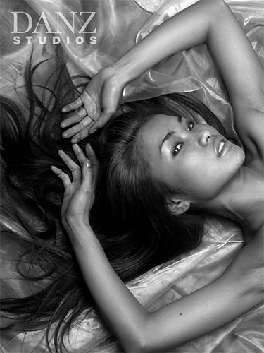 Female model photo shoot of Mih Jimenez by Danz Studios Tokyo in Danz Studios Tokyo