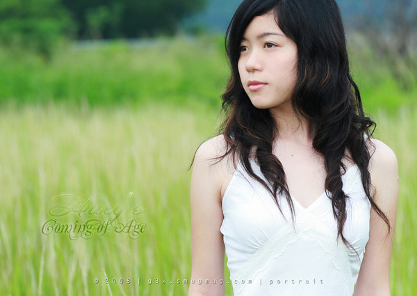 Female model photo shoot of chia huey