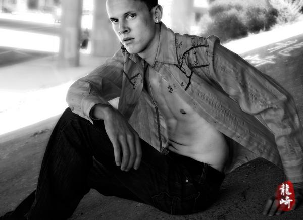 Male model photo shoot of Tod Blake