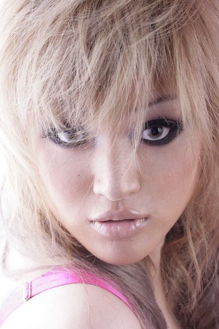 Female model photo shoot of Christy Louey Kayi