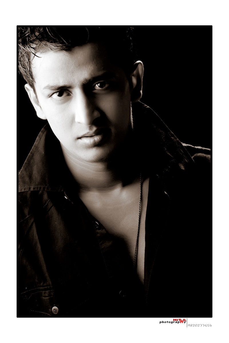 Male model photo shoot of zafar khan