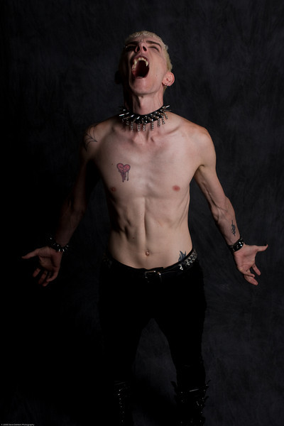 Male model photo shoot of _Forlorn_ by Steve DeMent in Austin, Texas