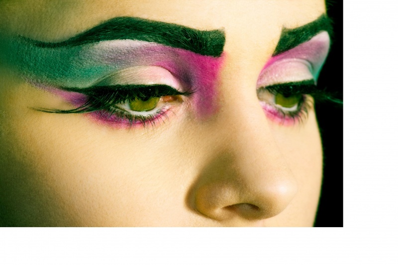 Female model photo shoot of Natalia_makeup by one pharrell