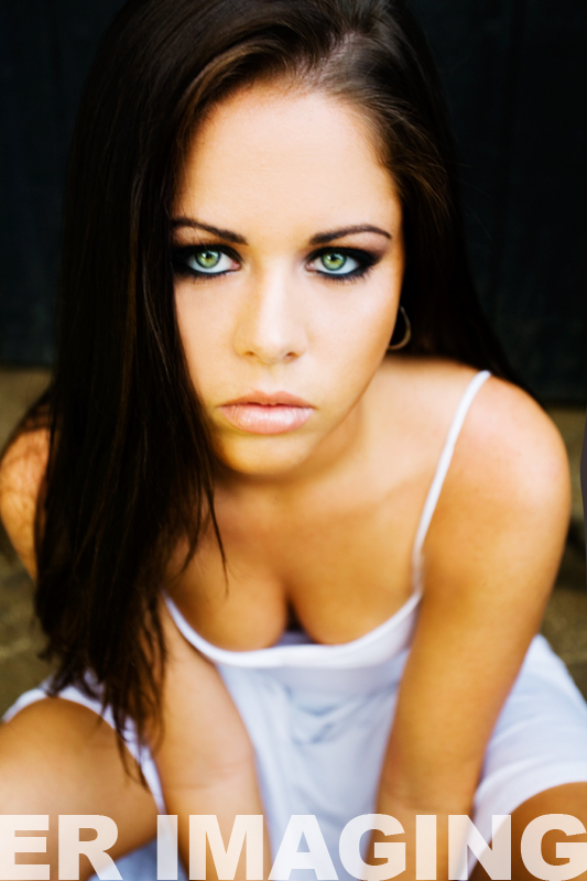 Female model photo shoot of Delish Make-up Artistry by Eliza Richards