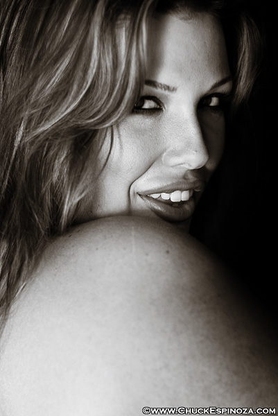 Female model photo shoot of Jennifer Shelton