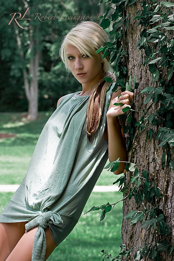 Female model photo shoot of Alicia Dawn by Robert Livingston
