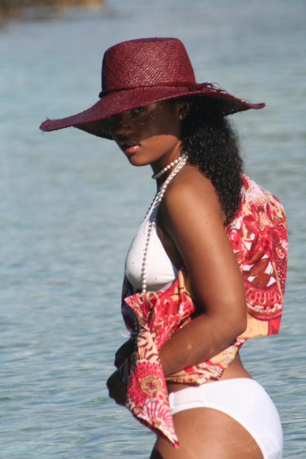 Female model photo shoot of Khamani Fox in Bermuda